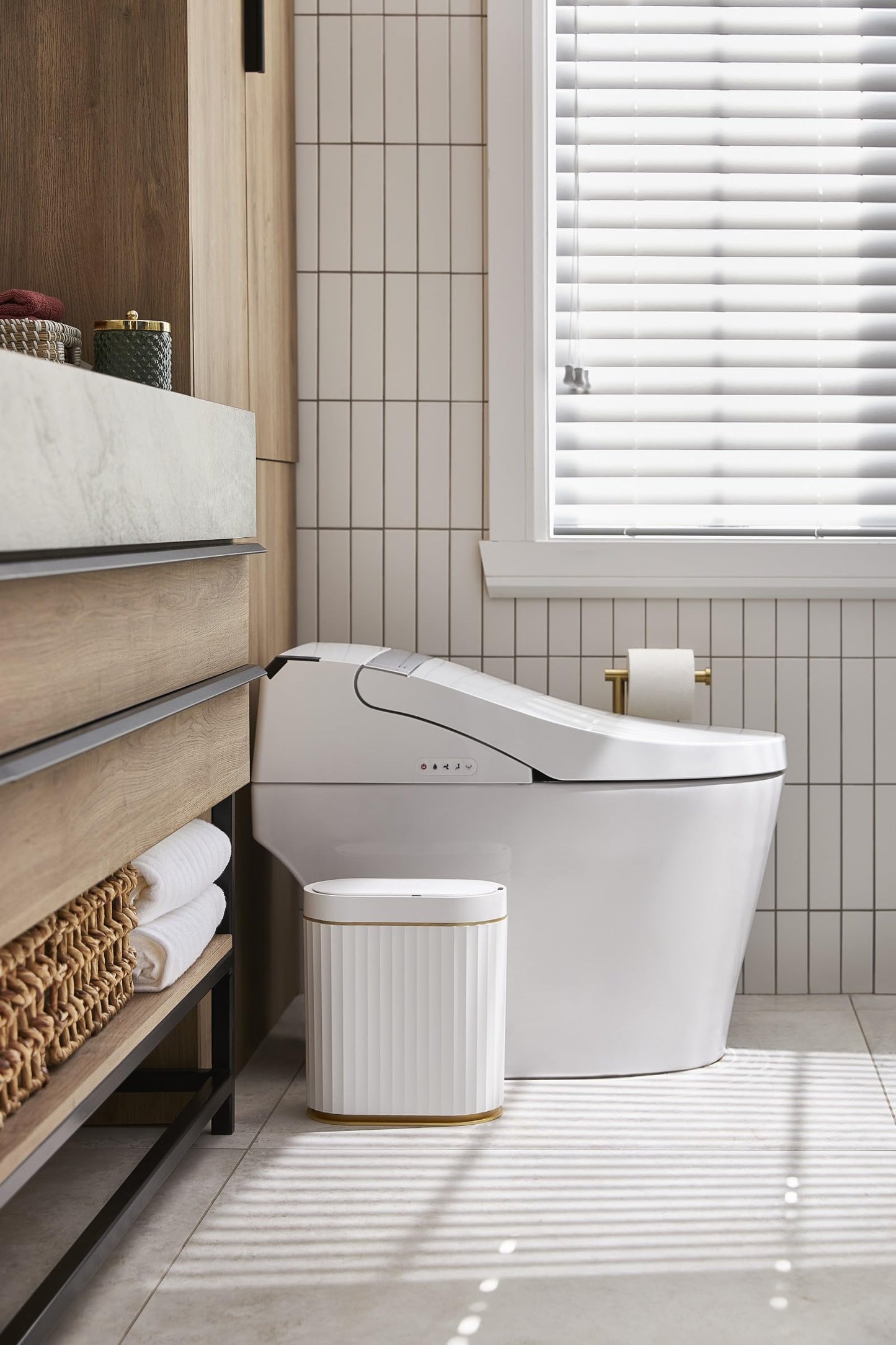 CUBO DE BASURA AUTOMÁTICO